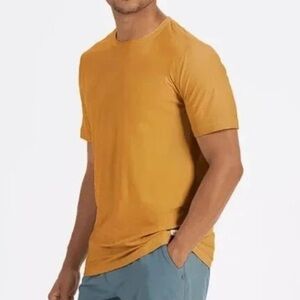 Vuori Golden Heather Strato Tech Short Sleeve Performance Knit Tee